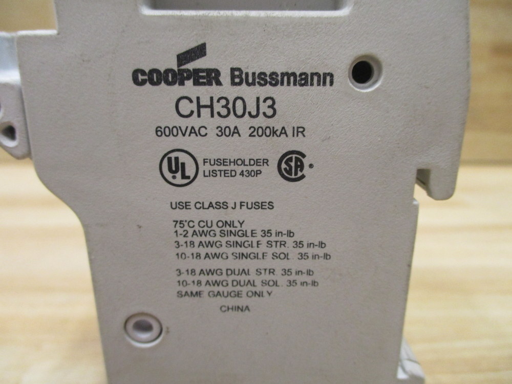 Cooper/Bussmann CH30J3 Easy ID Modular Fuse Holder