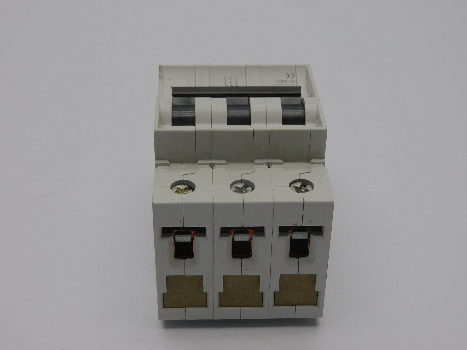 SIEMENS 5SX23-C63 440V 63A (AS PICTURED) NSNP