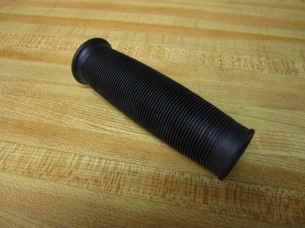 Hunt Wilde 97045K45 Ribbed Vinyl Grip (Pack of 6)
