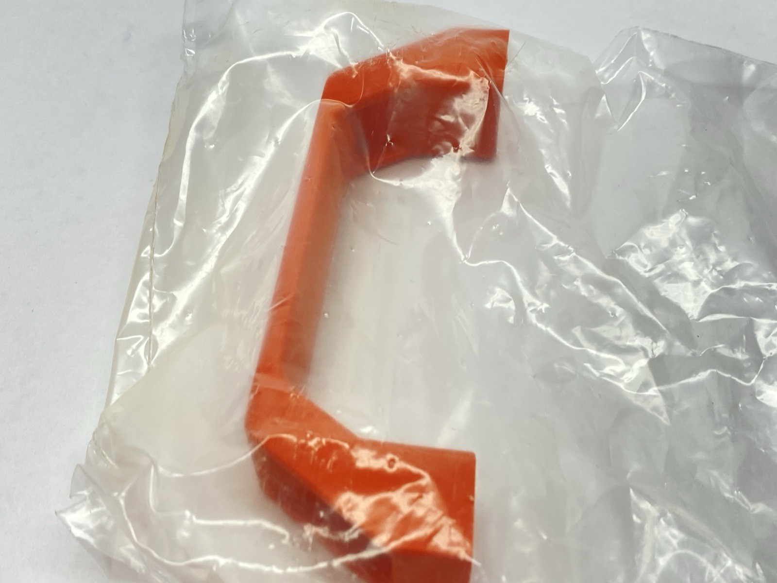 Kipp K0191.2120062 M6 x 120 mm Thermoplastic Pull Handle Style B Orange LOT OF 2