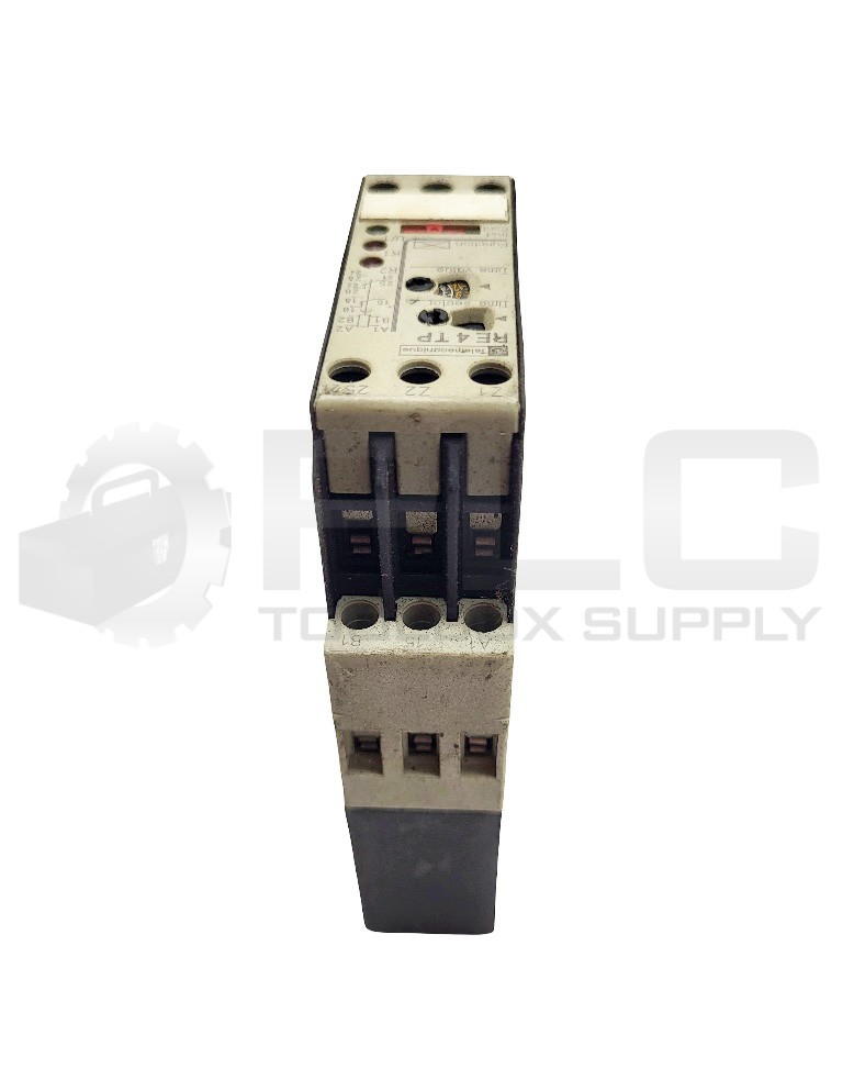 TELEMECANIQUE RE4 TP13BU TIME DELAY RELAY 0.5S-300H
