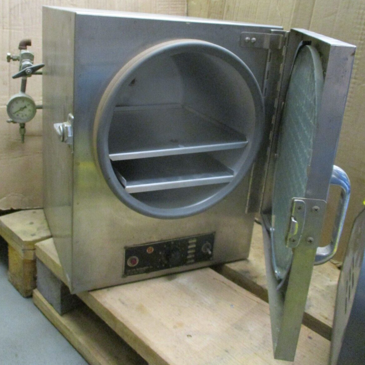 Lab Line 3615S Oven 120 Volts 750 Watts 50/60Hz A5937WVS