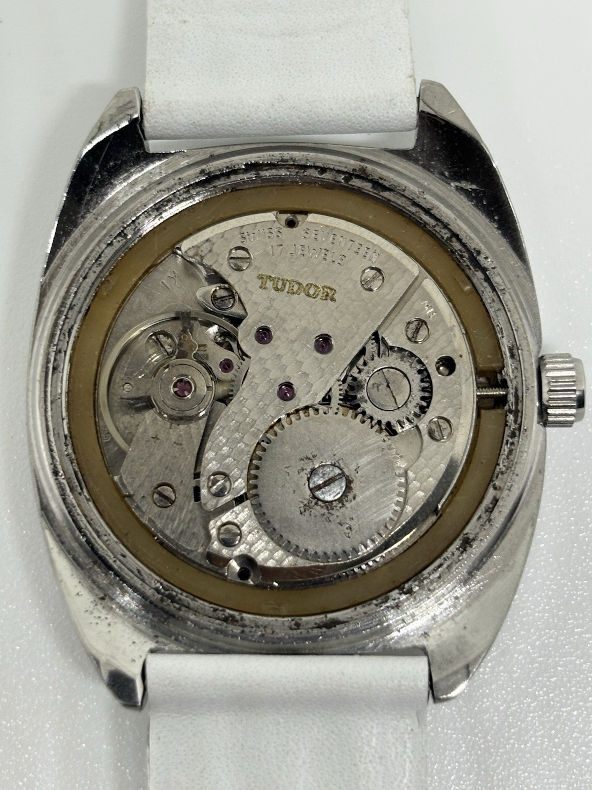 Vintage Tudor Oyster 17 Jewels Manual Winding Swiss Made Men’s Watch White Dial