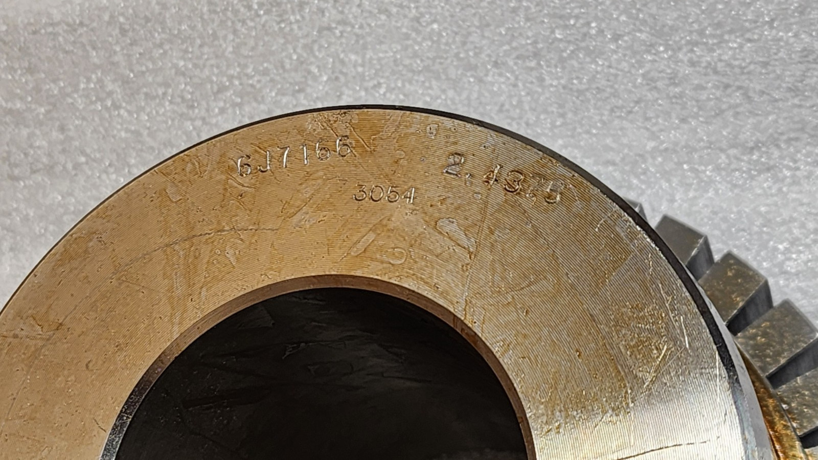 Falk 0788454 1090T HUB 2.4375 Bore NOS