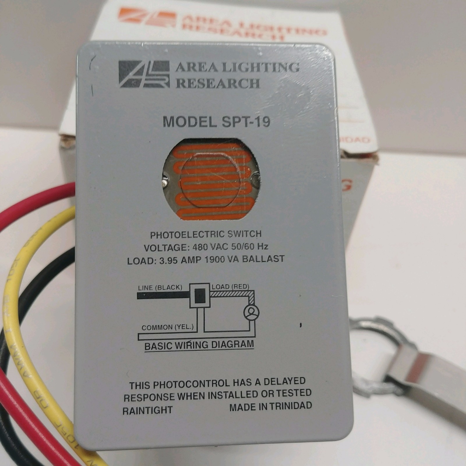 NEW OLD STOCK! ALR 480 VAC RAINTIGHT PHOTOELECTRIC SWITCH SPT-19