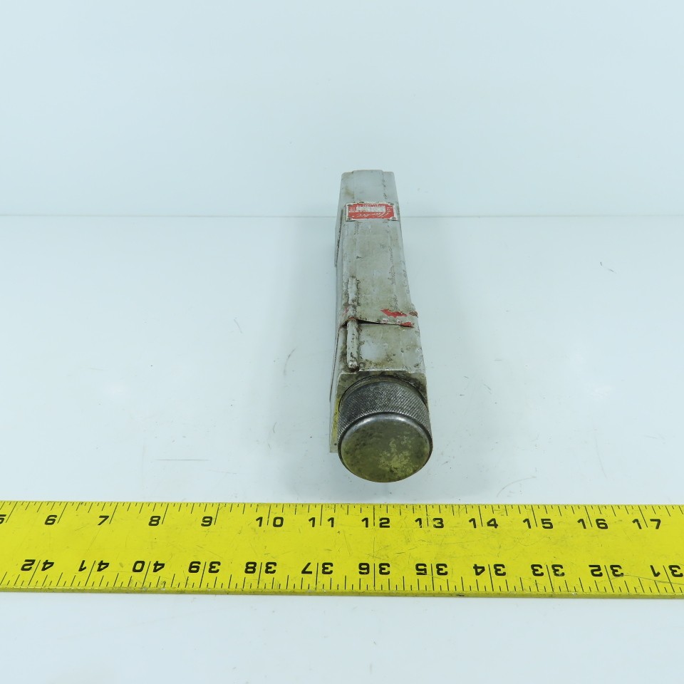 Waukee MV5 Flo-Meter Gas Flow Meter 70°F SP GR 1.00 PR. 8 OZ 3/4″ NPT