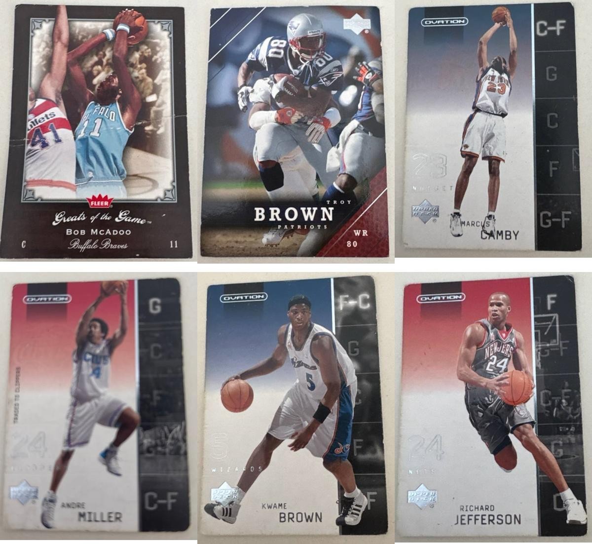 25 Sports Trading Cards Lot NBA NFL Upper Deck Fleer Topps Mixed Players