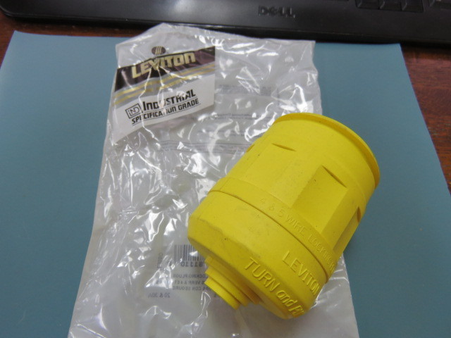 LEVITON 6033Y Qty of 2 per Lot Connector Boot Thermoplastic Elastomer Yellow