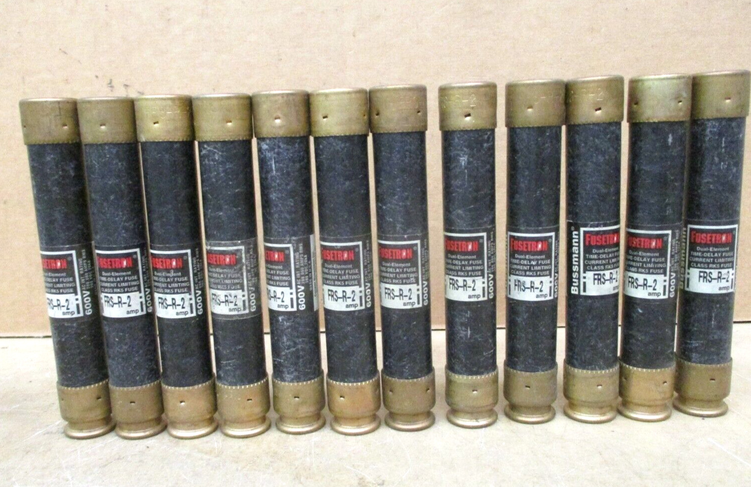 Cooper Bussmann Fusetron FRS-R-2 Fuse Lot of 12 Pieces 48223ISU