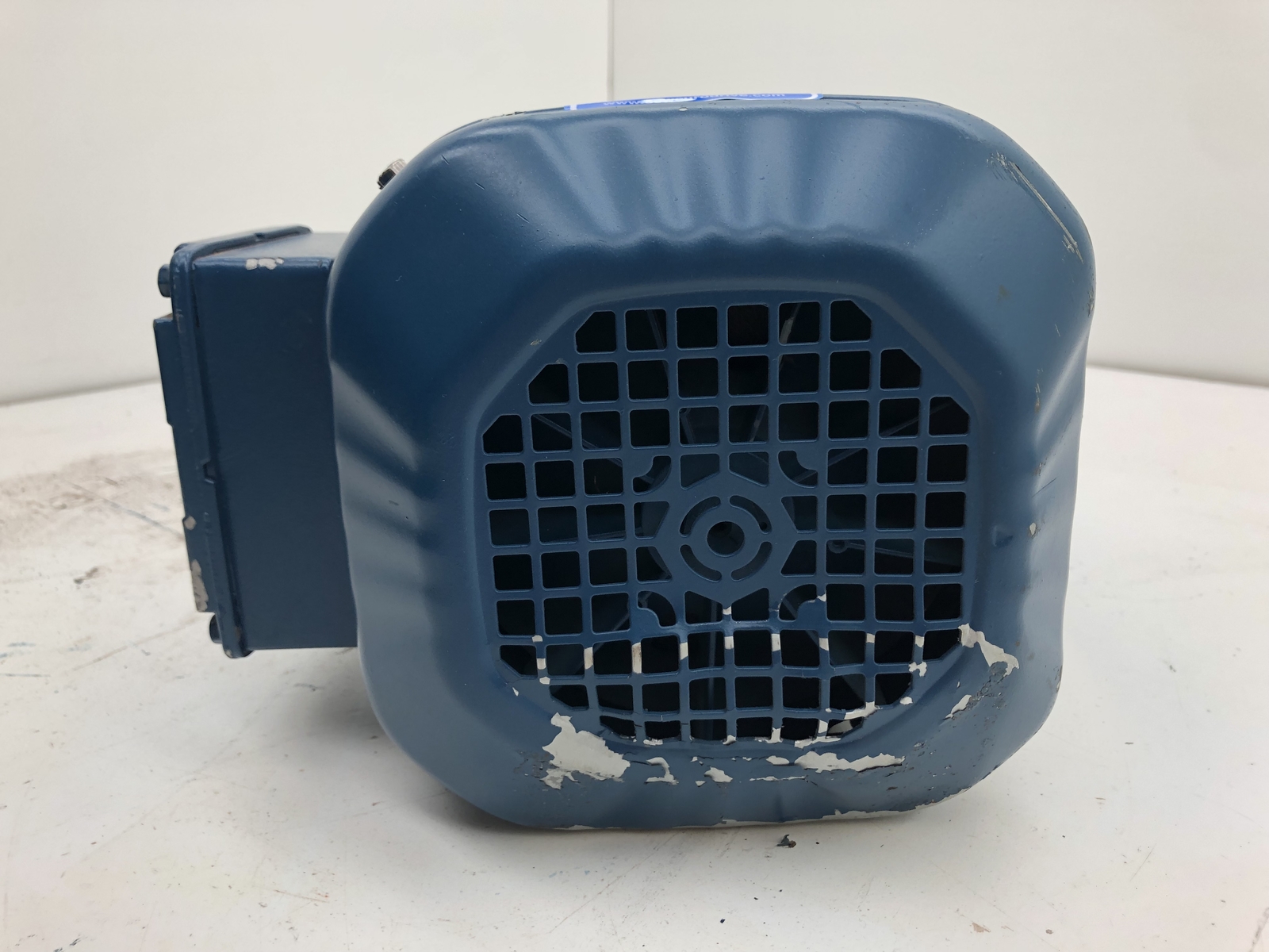 SEW EURODRIVE R27DRE90M4/DH AC GEARMOTOR