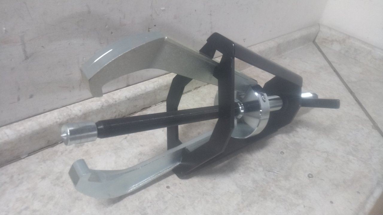 Posi Lock 216 3 – 25 In Jaw Spread 14 In Jaw Reach 35 Ton Pulling Cap Jaw Puller