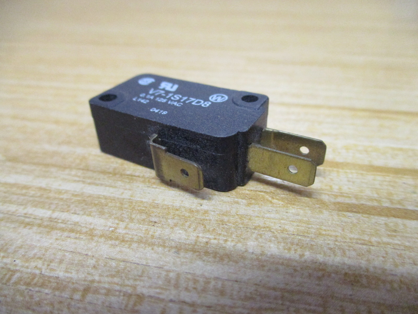 Micro Switch V7-1S17D8 Switch V71S17D8