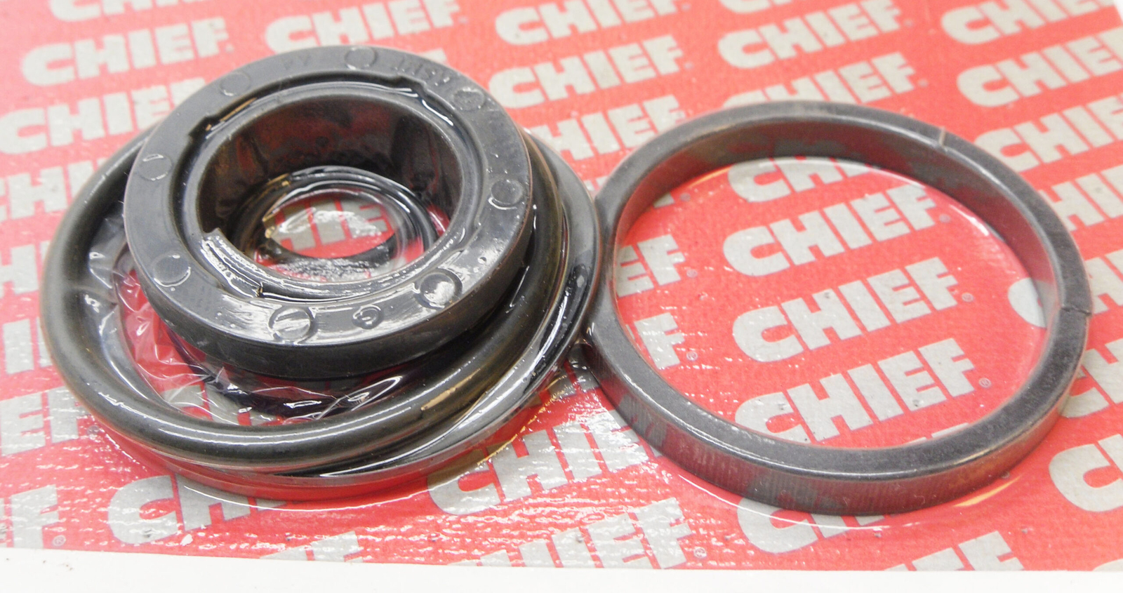 SEALED NEW CHIEF 286-100 HYDRAULIC KIT BORE X ROD 2 X 1.125