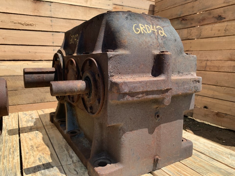 Dorris 8335 35.3 Ratio 17.5 HP 1750 RPM Gear Box