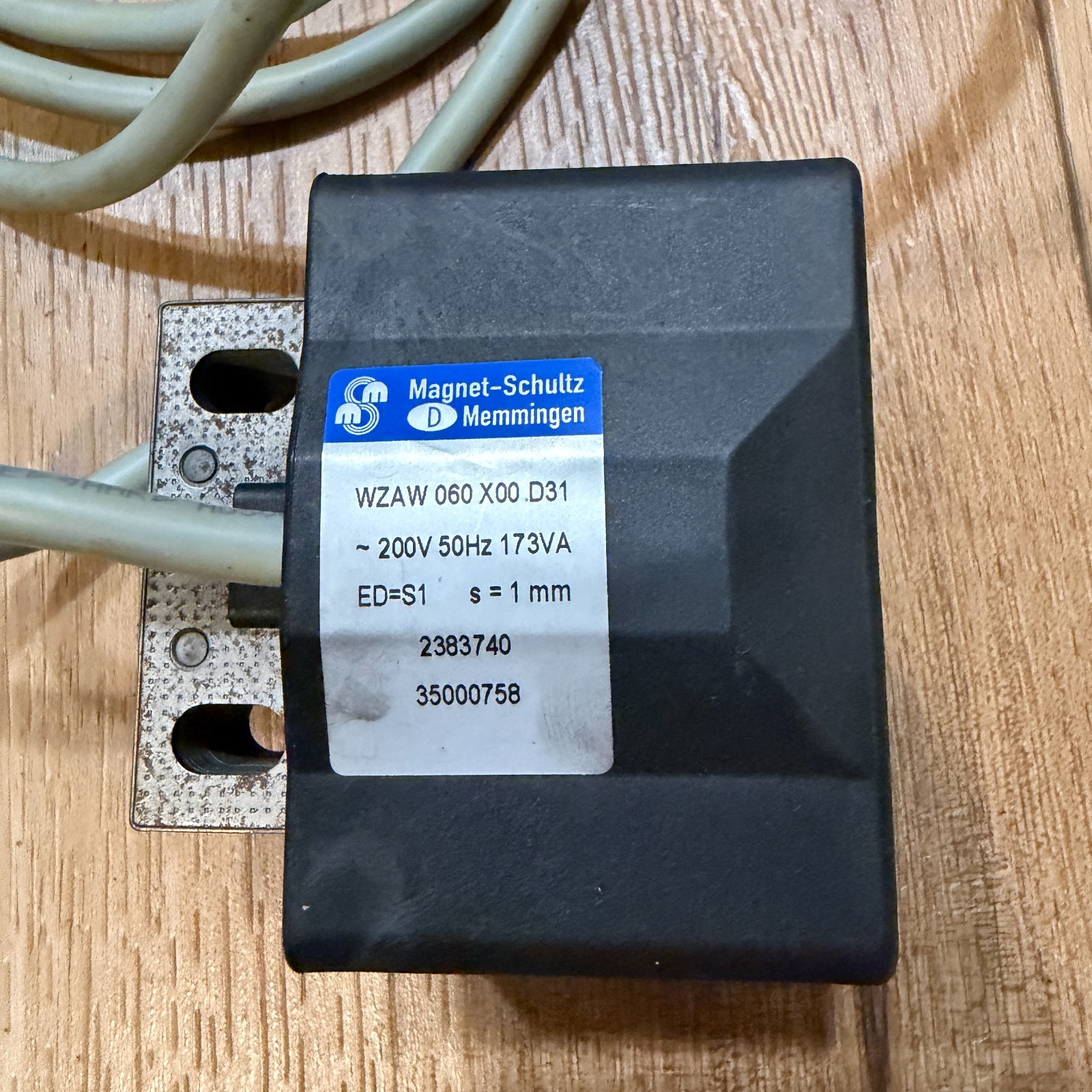 Magnet-Schultz WZAW 060 X00 D31 AC Electro Magnet Vibrator 200V 173VA