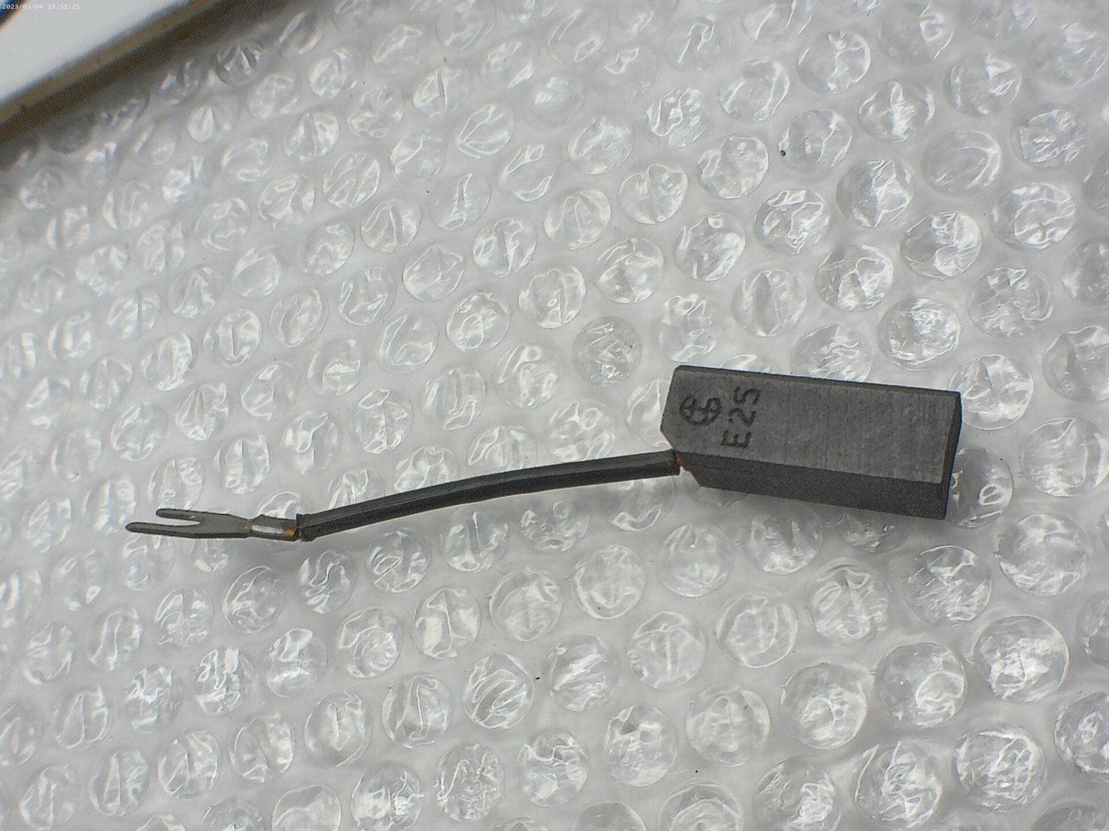 INDUSTRIAL SPARE E25 CARBON BRUSH NSNP