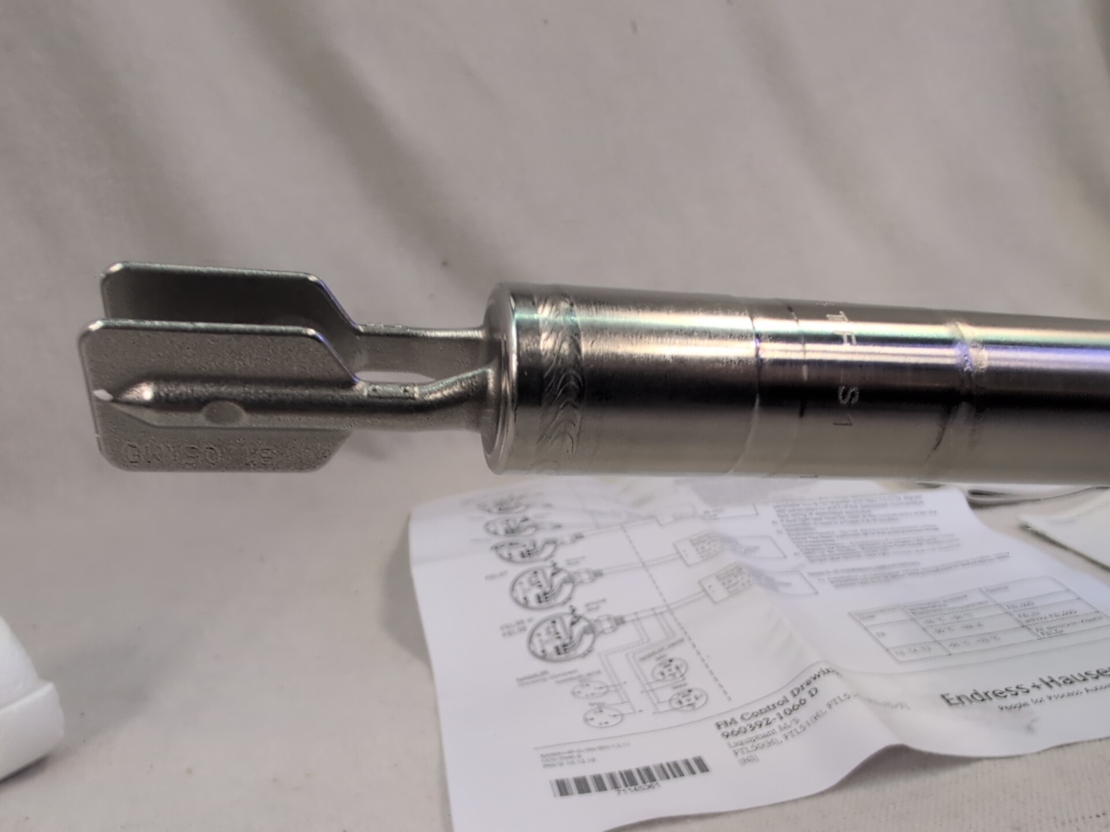 ENDRESS HAUSER LIQUIPHANT M FTL51-CAHH8/0 10IN, LEVEL SWITCH VIBR