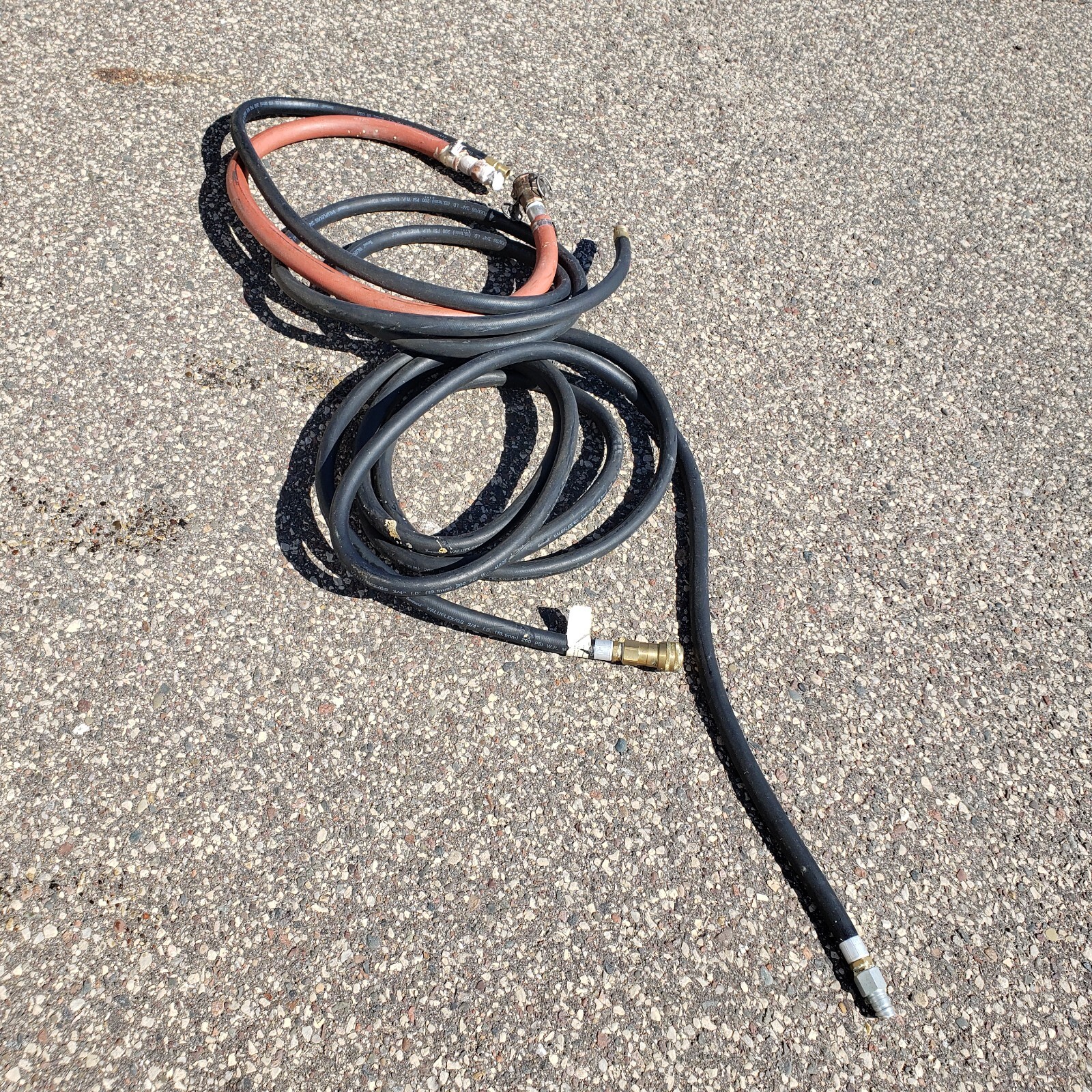HUGE Lot of Brewer Vintners Hose (15′) w/ connectors # Type 725 & 98129909 (25″)
