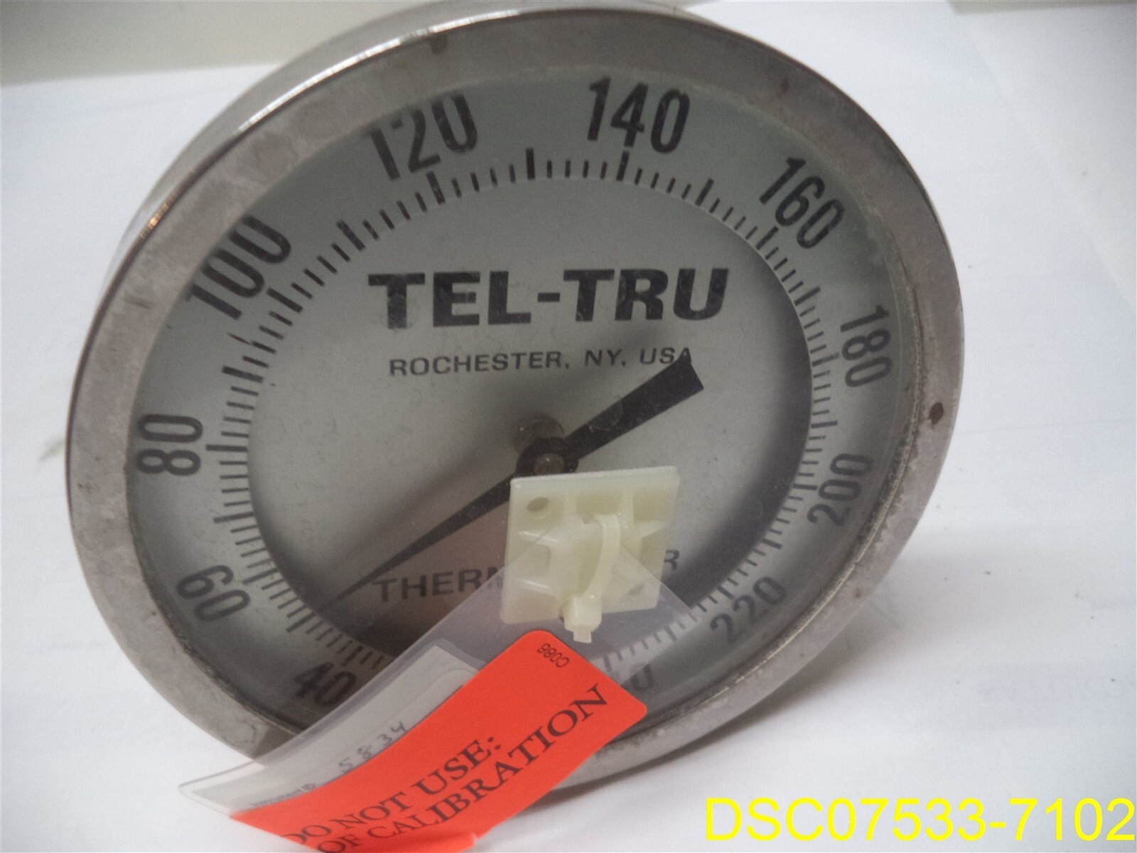 Needs Calibration: TEL-TRU GT500R THERMOMETER 20/240 F, 1/2″ NPT, 12″ Stem