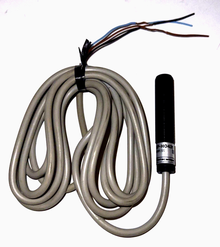 NEW TELEMECANIQUE XSP-HO431 PROXIMITY SWITCH