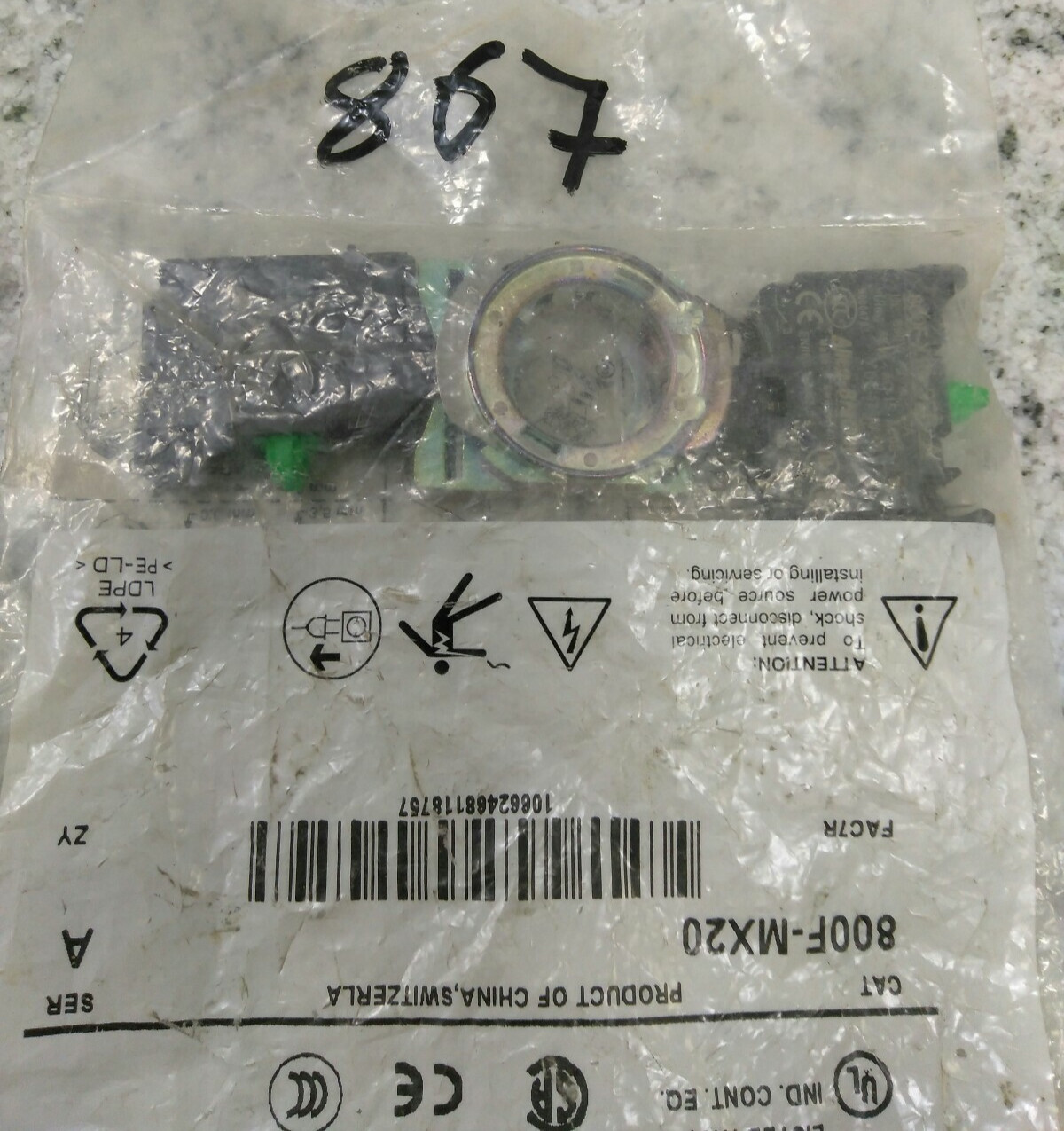 ALLEN-BRADLEY/ 800F-MX20/ CONTACT CARTRIDGE/ WITH LATCH/ SER A/NEW (B1E1UP
