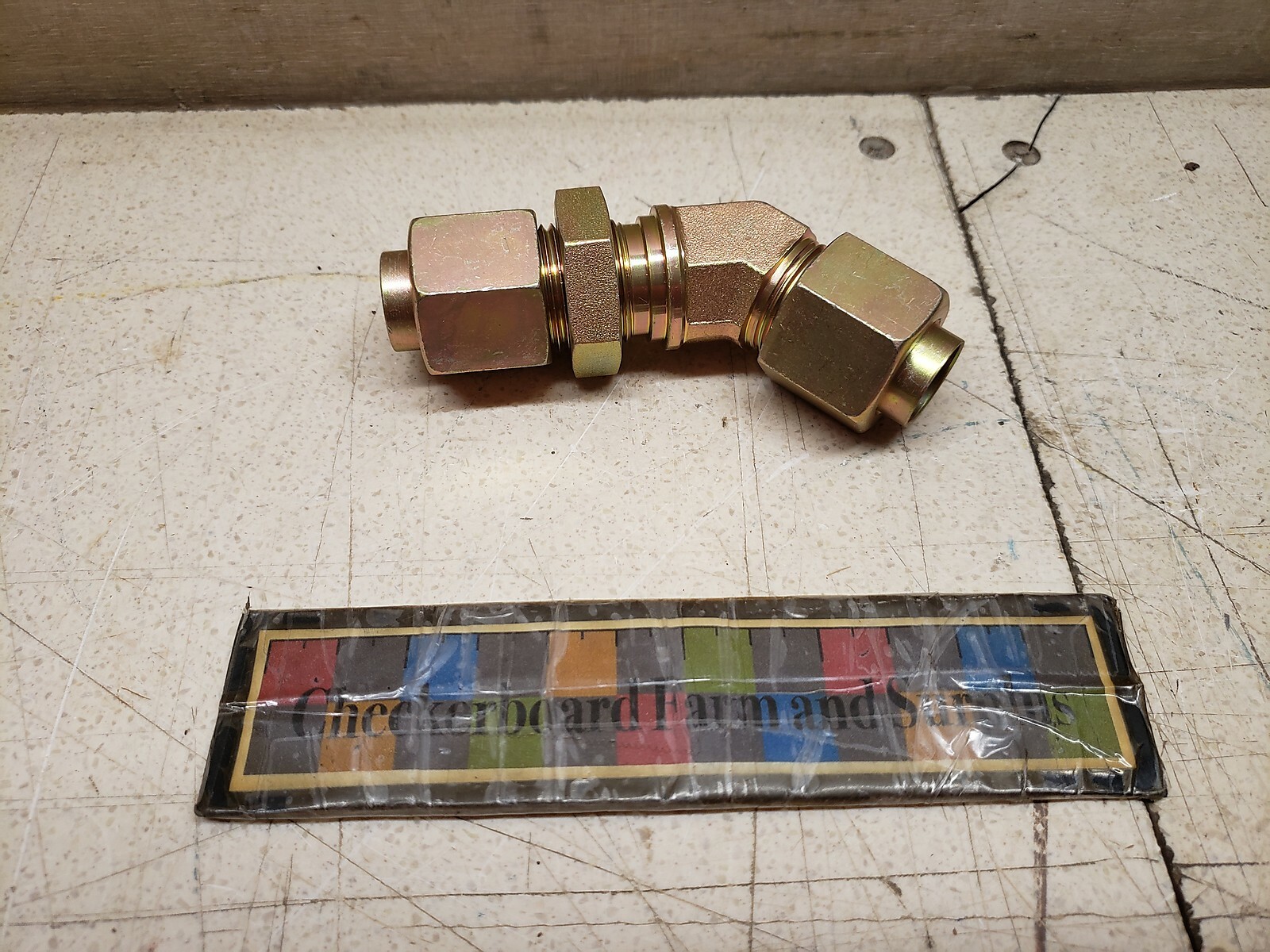 NOS Parker Hannifin Triple-Lok 45° Bulkhead Union Elbow 37° Flare 12 WNTX-WLN-S