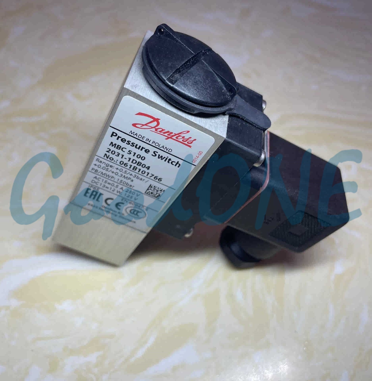 1PC New DANFOSS Pressure Control MBC5100 2031-1DB04 061B101766