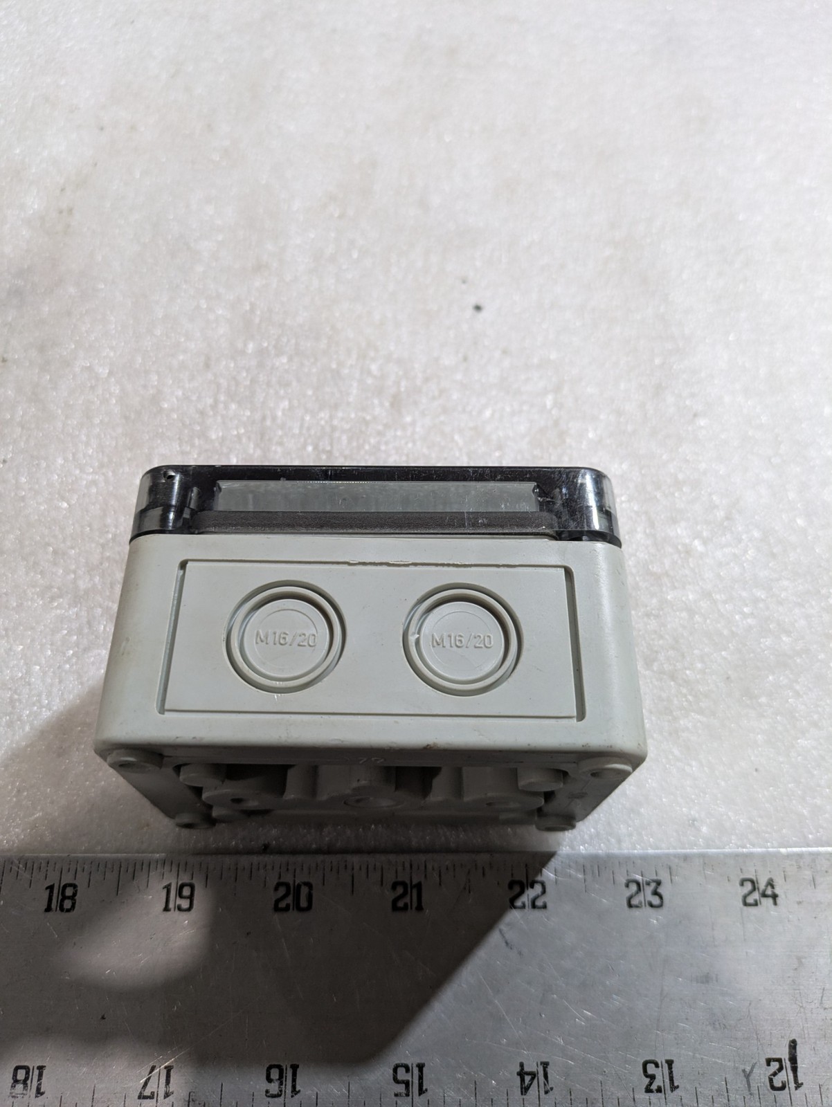 GE Multibox M16/20 Multipurpose Enclosure Box Metric Knock-Out Industrial