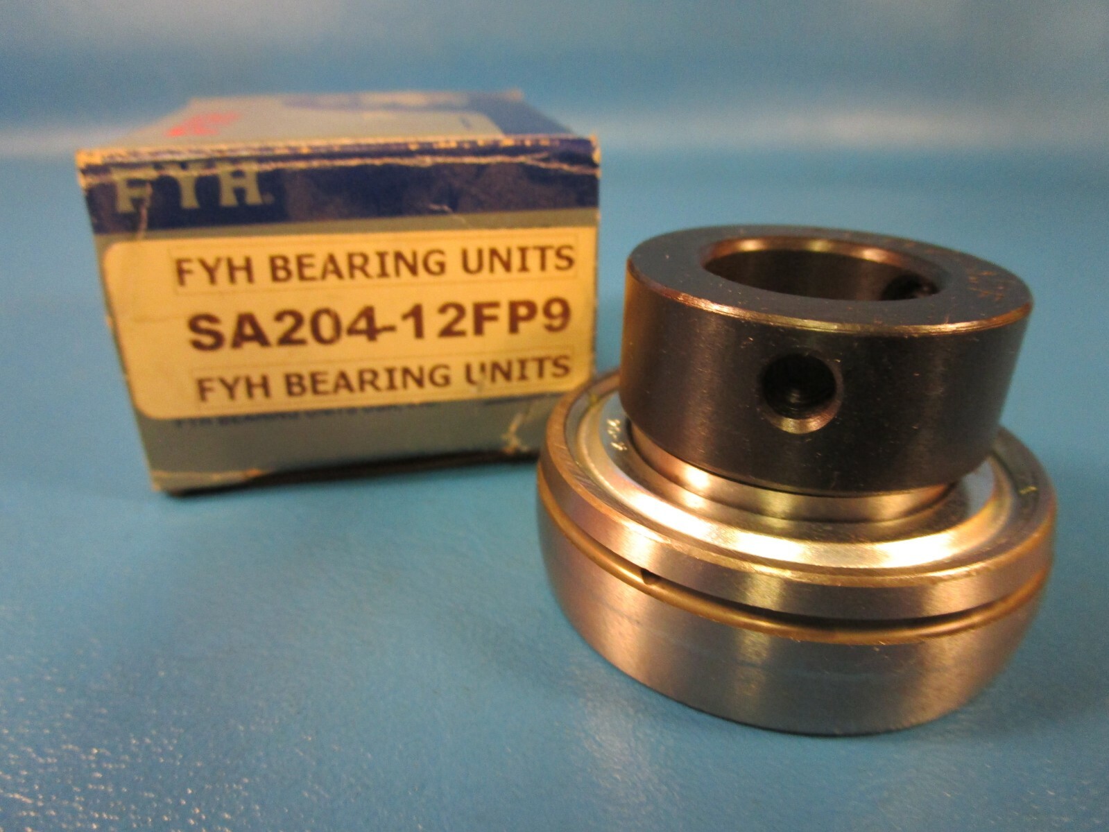 FYH SA204-12FP9 Ball Bearing Insert, 3/4″ Bore, Eccentric Collar
