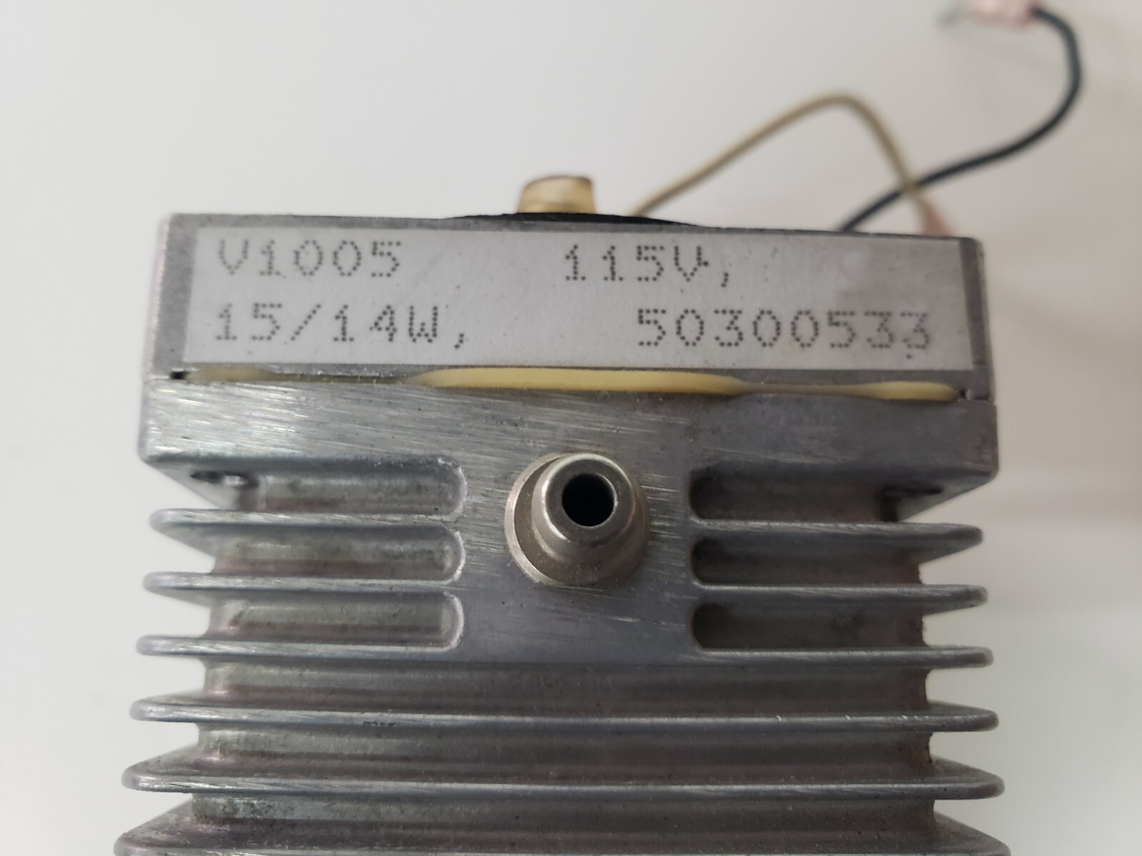 Medo V1005 Vacuum Pump 115v 15/14W