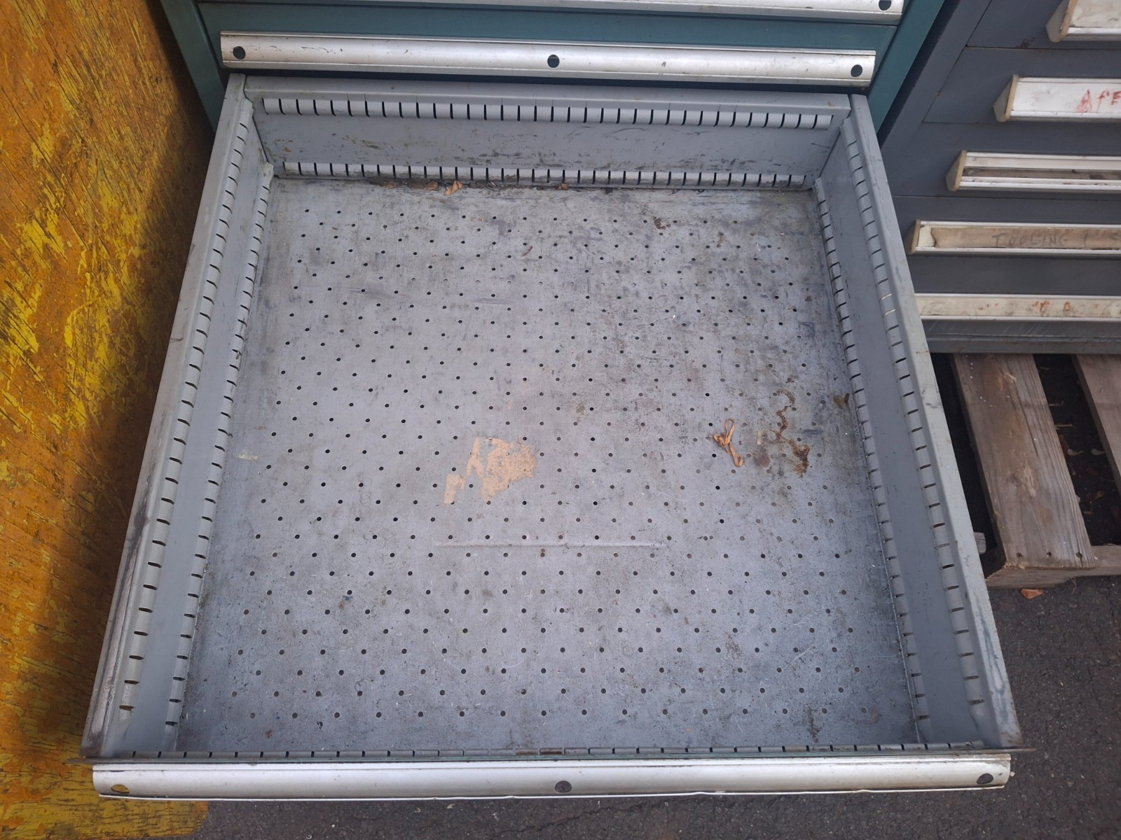 Heavy-Duty Industrial 6 Pull Drawer Green Cabinet Storage for Tools