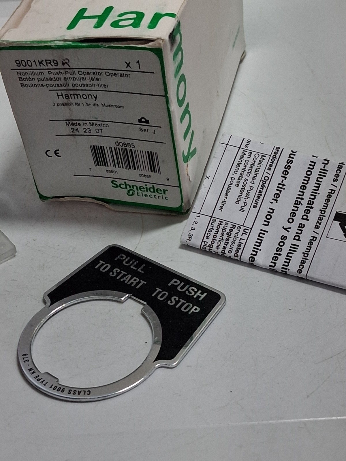 SCHNEIDER 9001-KR9R PUSH/PULL OPERATOR MUSHROOM BUTTON NON-ILL RED LENS NIB