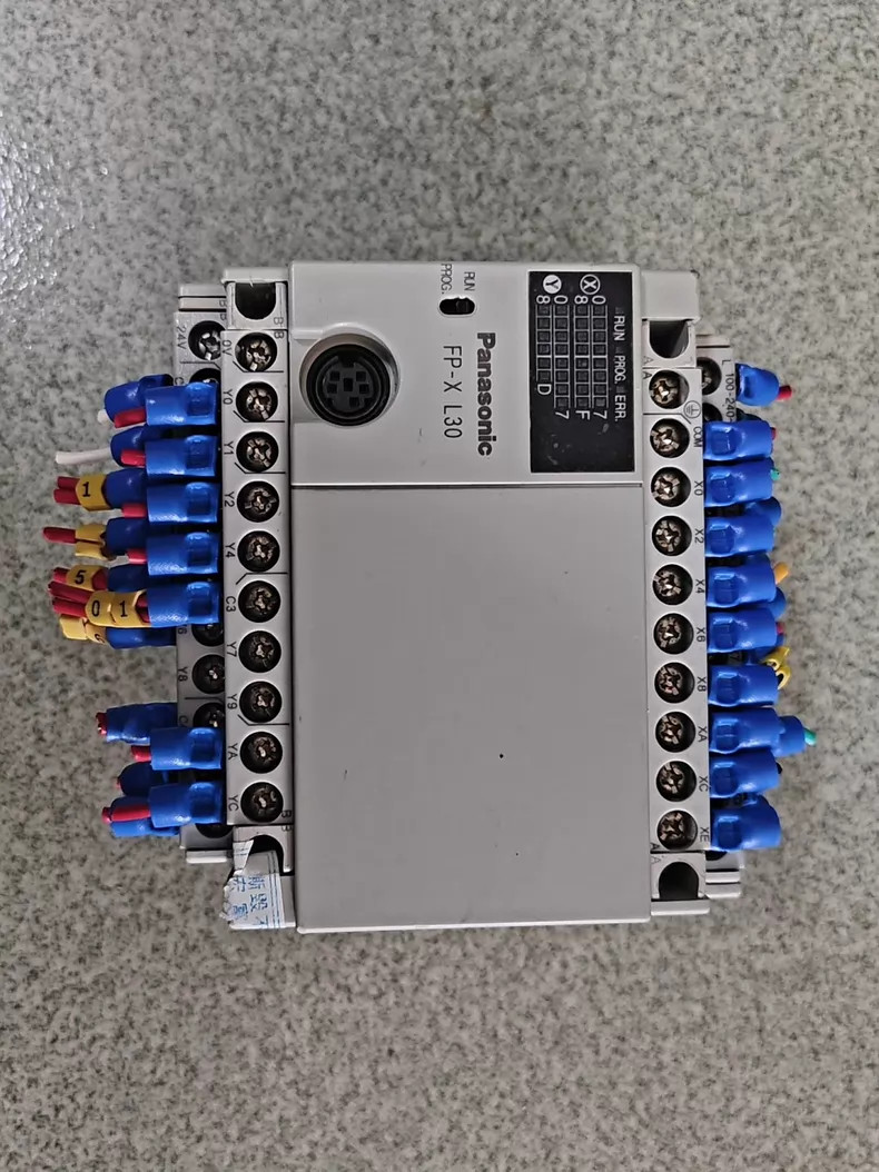 1P Panasonic AFPX-L30R-F PLC 100-240V AD