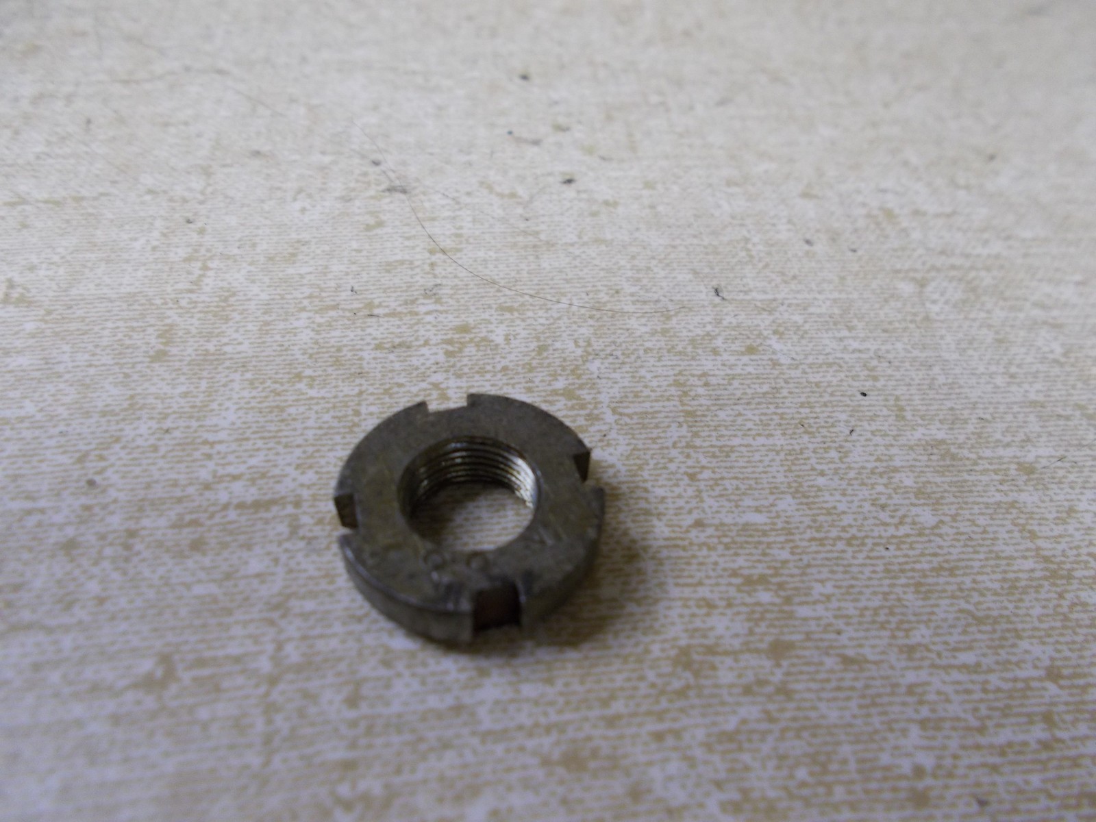 NEW Nut Bearing Lock 29-690400 *FREE SHIPPING*