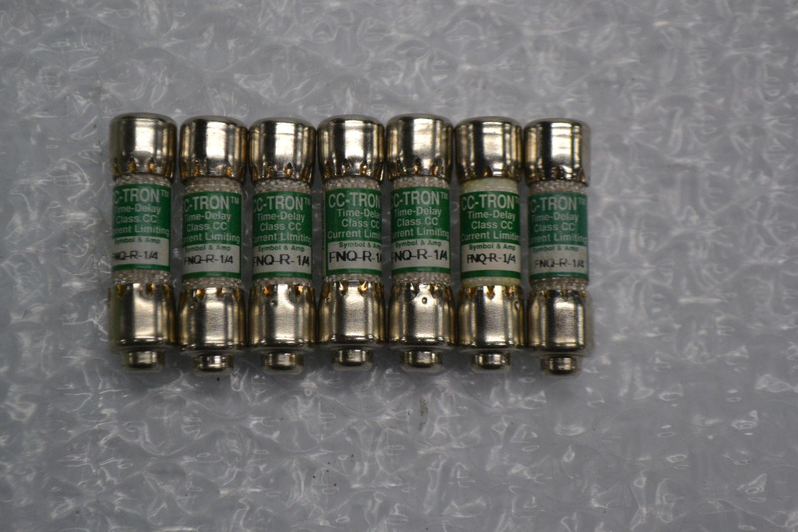 BUSSMANN FNQ-R-1/4 FUSE LOT OF 7 NSNP