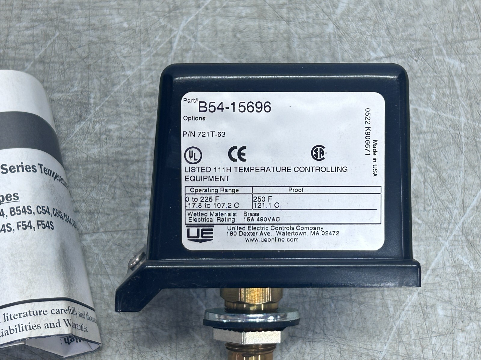 United Electric Control UE B54-15696 Temperature Controller Thermostat Switch