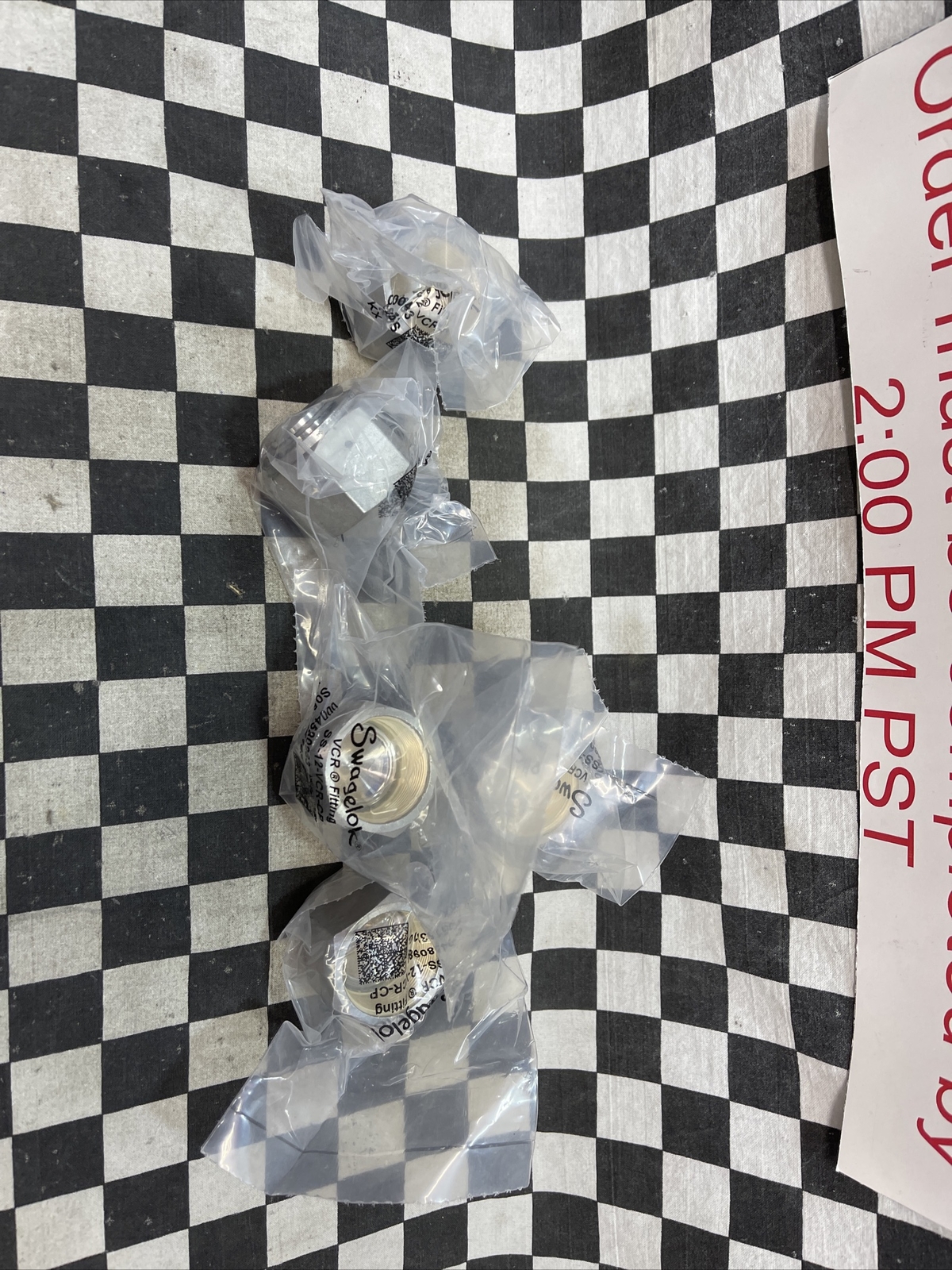 SWAGELOK SS-12-VCR-CP, SS12VCRCP, NUT 3/4″ VCR, LOT OF 5, SHIPSAMEDAY#1325V10