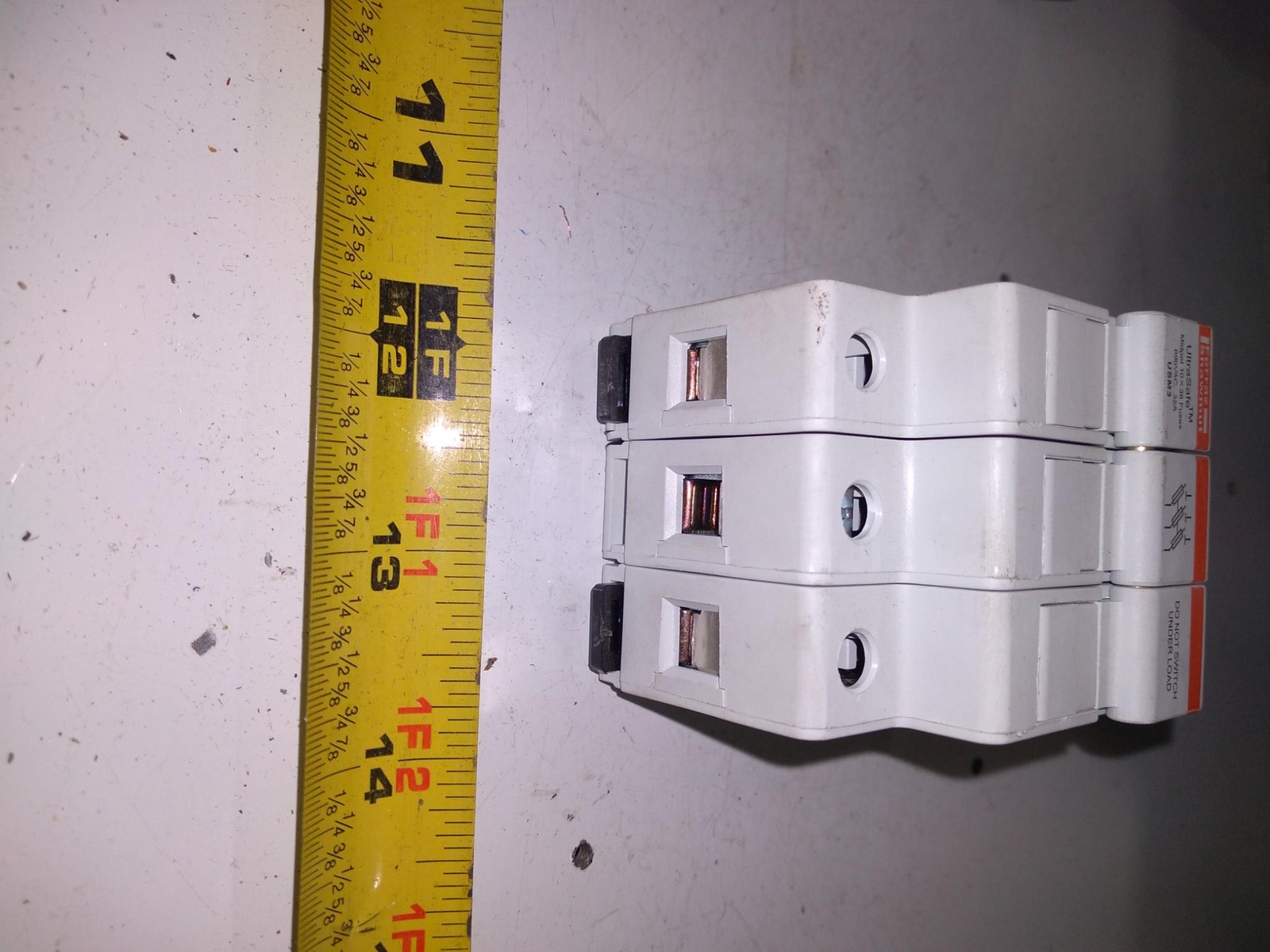 FERRAZ SAWMUT 10X38 MERSEN USM3 C218548 30-32A 600-800VAC 1000VDC 100-200KA RMS