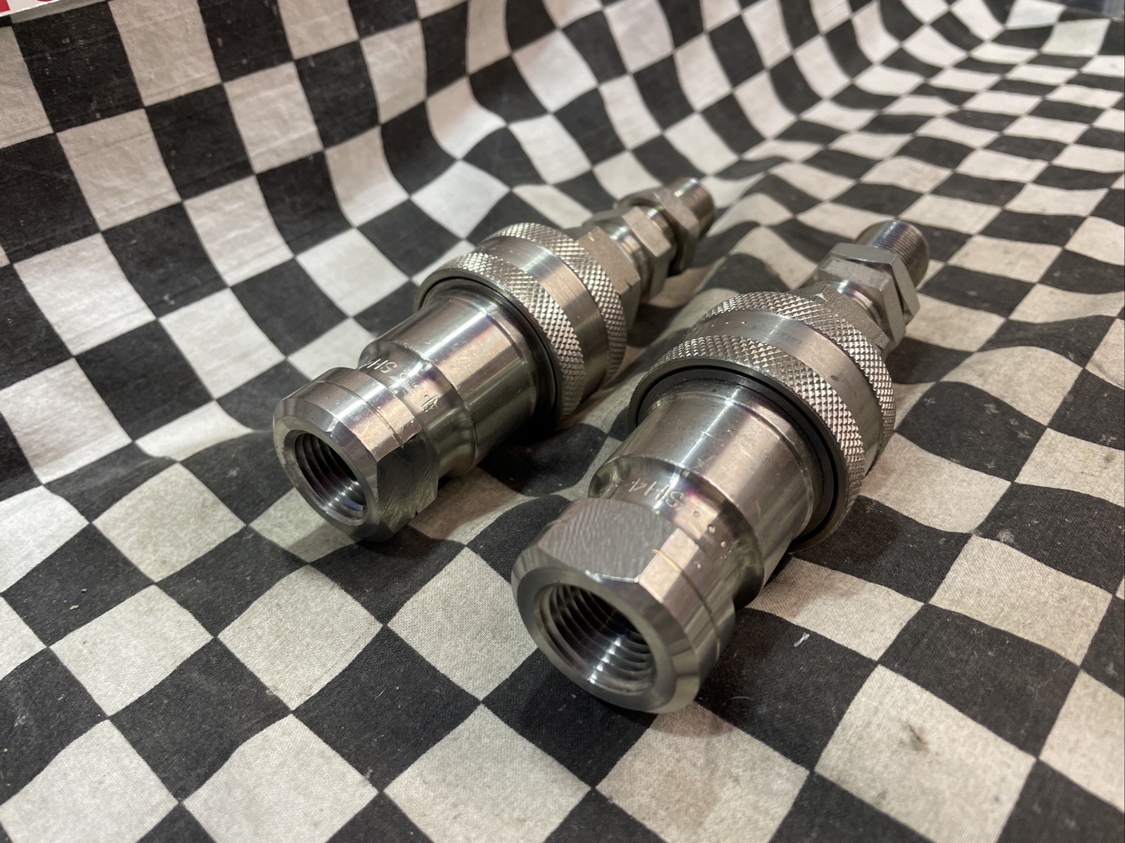 PARKER SS-H4-62Y & SH4-63 LOT OF 2 SET WITH SS-810-11-8 MISSING FERRULE#1639F40