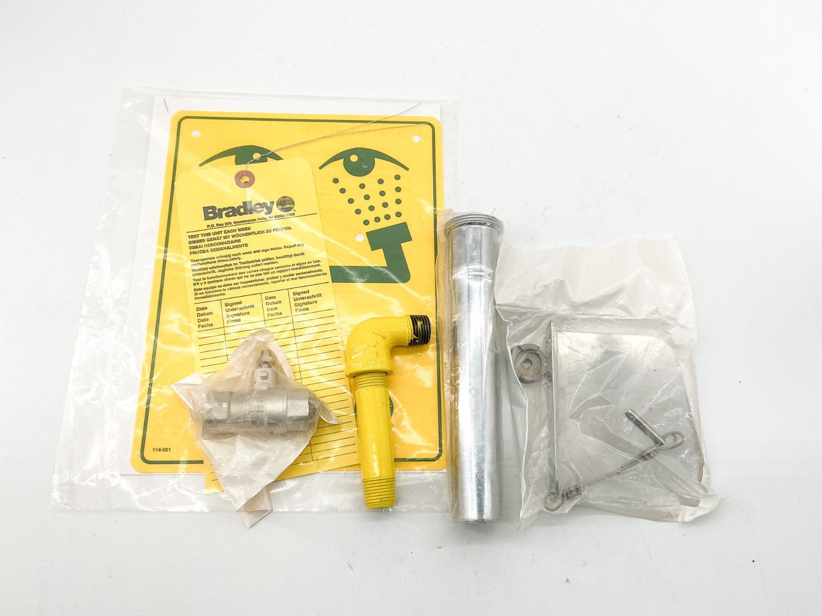 New Bradley S19-220DCGR Wall Mount Eye Wash W/ Dust Cover 4T010