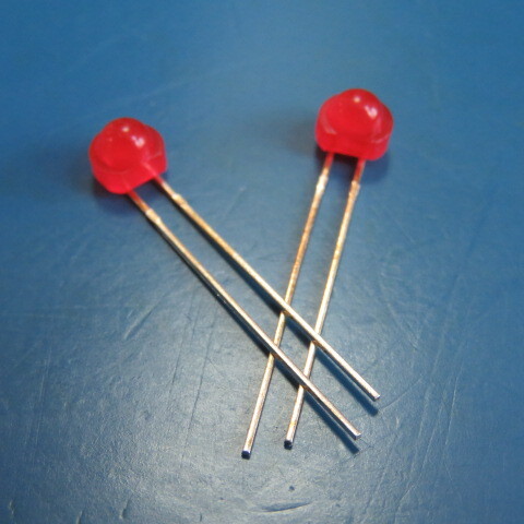 LENLITE LLL-801HR Qty of 100 per Lot LED BRIGHT RED DIFFUSED 4.3MM ROUND R/A