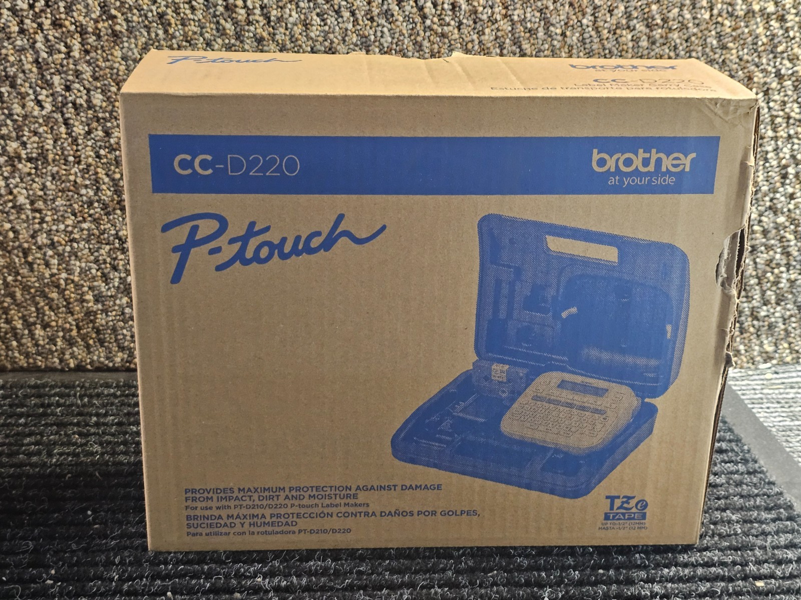 Brother CC-D220 Carry / Storage Case for Brother PTD220 Label Maker, Black