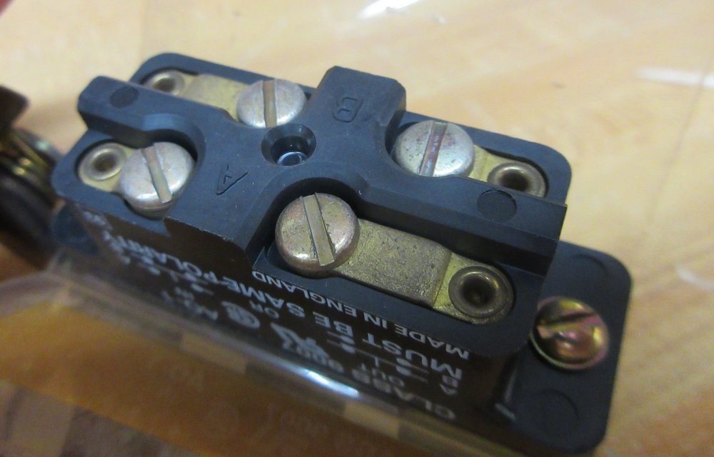 Square D EK-300-1 Interlock Switch EK3001