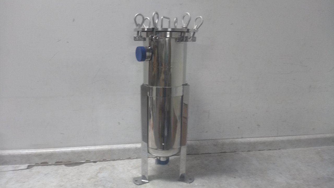 Pentair/Pentek ES12NA415-75 2 In NPT Connection 90 GPM Bag Filter Housing