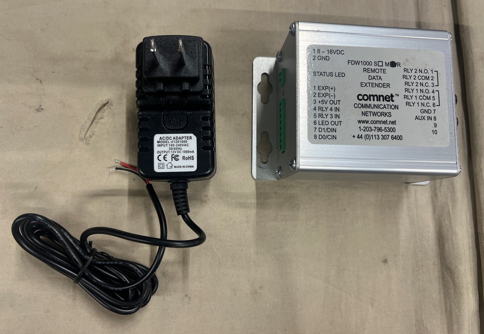 Comnet FDW1000M/R MM Fiber Optic Wiegand Data Link Extender Remote Unit