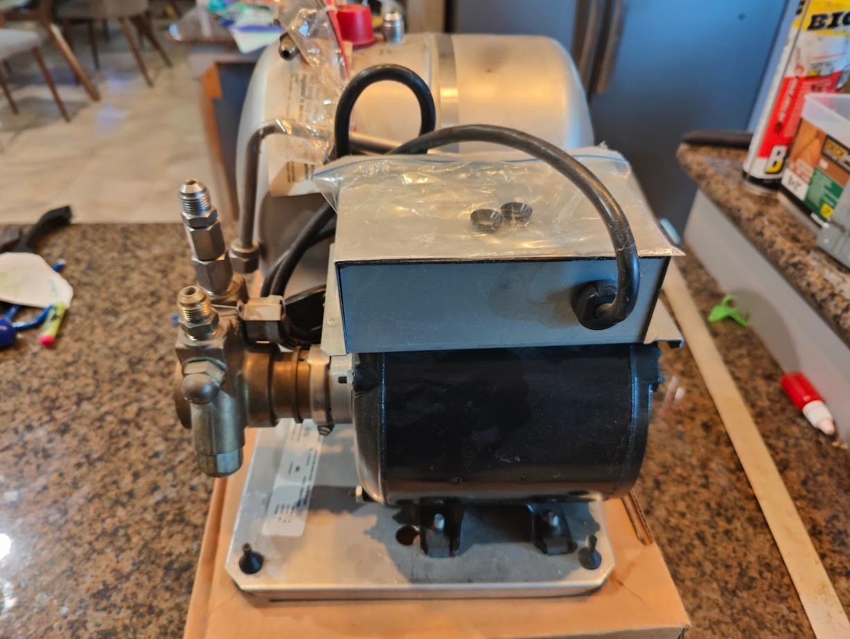 Cornelius water carbonator – home/bar soda fountain