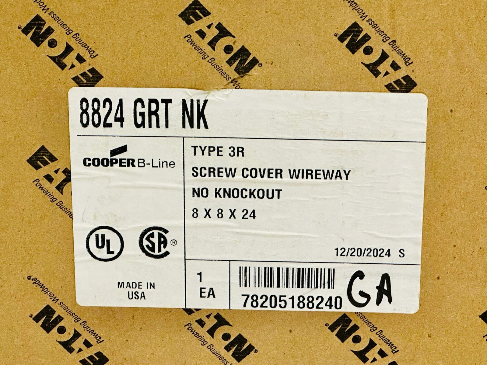 Eaton 8824 GRT NK Electrical Connector
