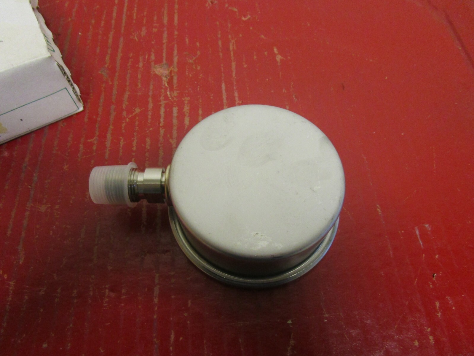 NEW NKS 3-1/2″ LIQUID FILLED PRESSURE GAUGE AU3/8 75x35MPa