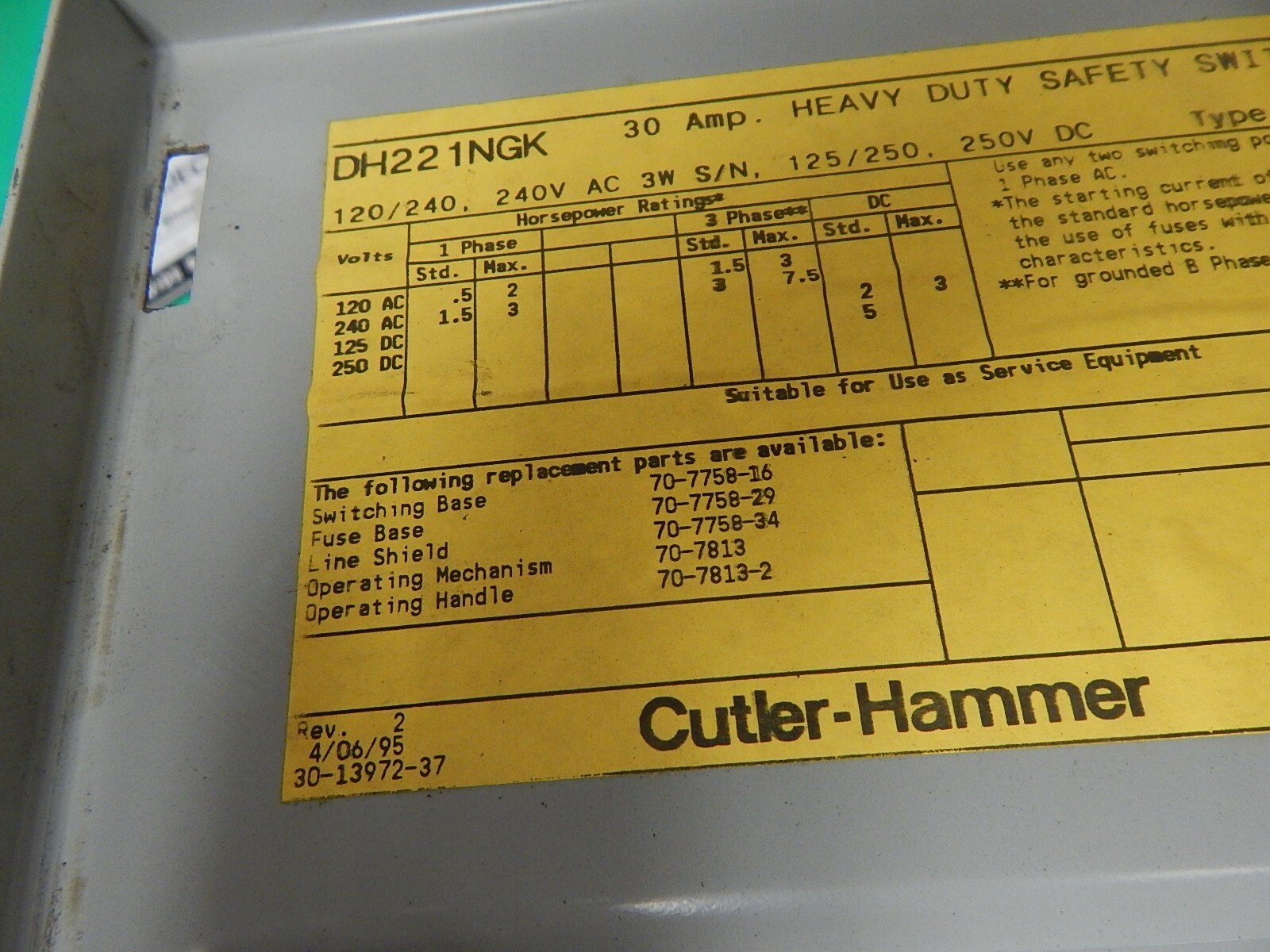 Cutler Hammer 30-11587 Safety Switch DH221NGK 30-13972-37 *FREE SHIPPING*