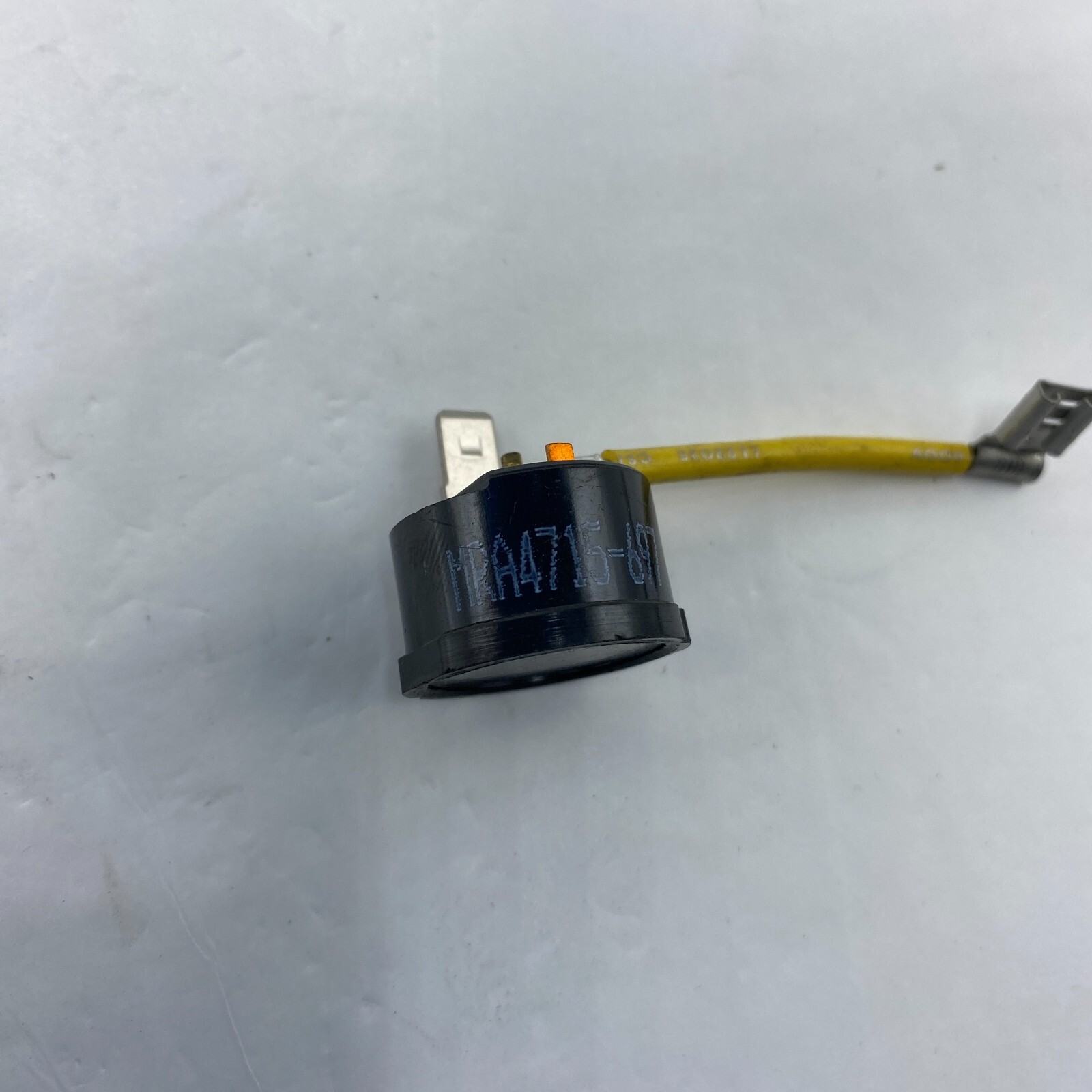 Klixon MRA4715-697 Overload Motor Protector Sensor 26V2V